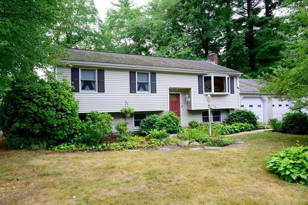 15 Meadow Rd, Medway, MA 02053 - photo 1
