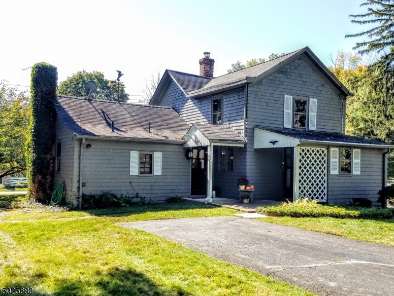 445 Franklin Ave, Wyckoff, NJ 07481 - photo 1