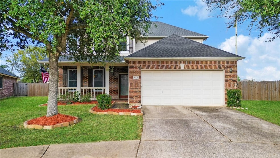 1202 Collier Point Ln, Fresno, TX 77545 - photo 1