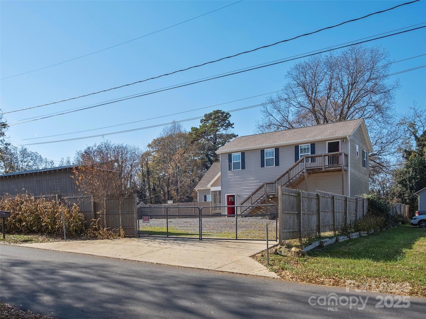 301 Mcallister St, Cramerton, NC 28032 - photo 1