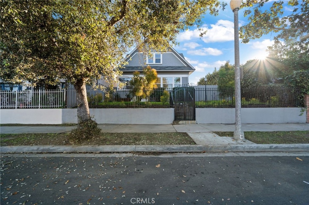 1148 Chestnut Ave, Long Beach, CA 90813 - photo 1