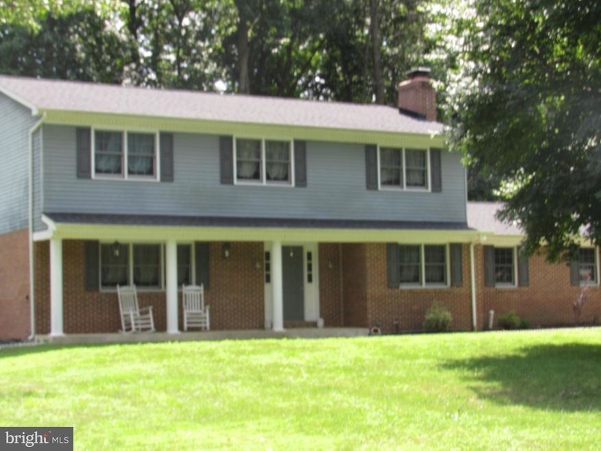 663 Clifton Dr, Bear, DE 19701 - photo 1