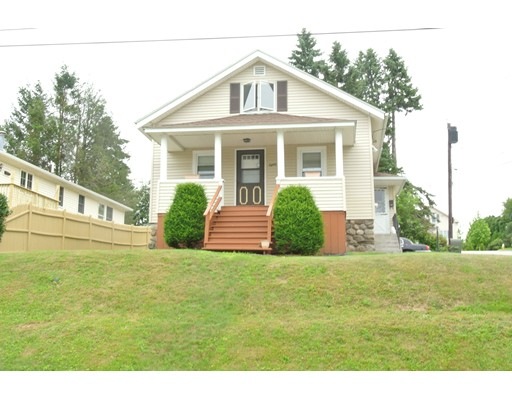 82 Christine St, Worcester, MA 01606 - photo 1