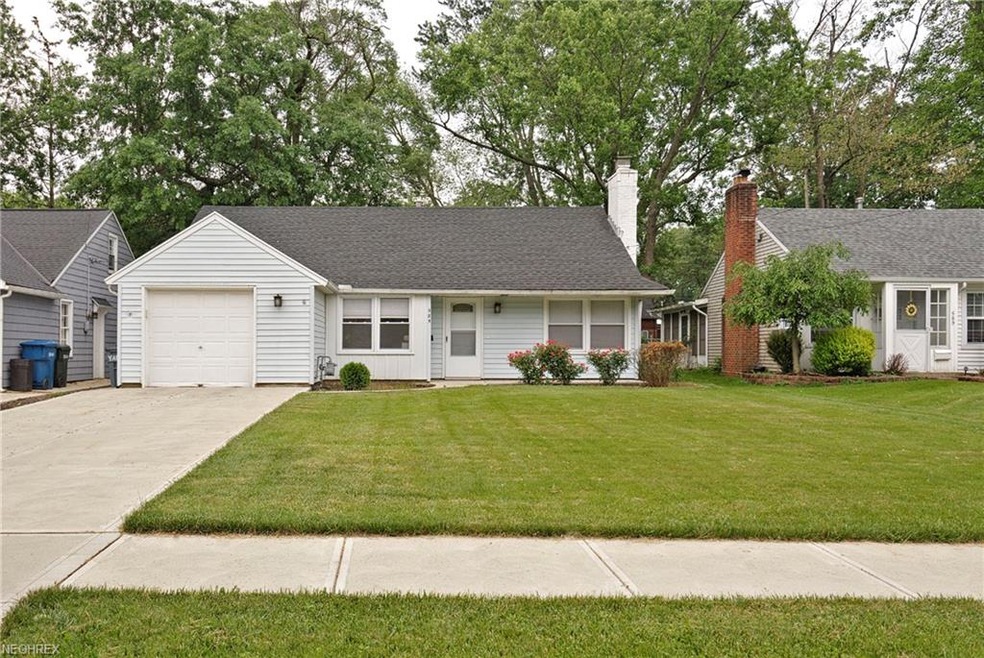 585 Lindberg Blvd, Berea, OH 44017 - photo 1