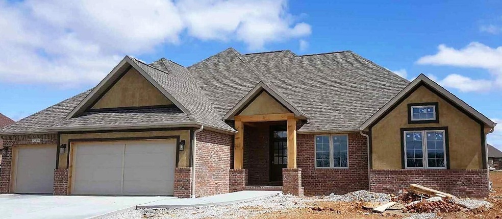 1386 N Rockingham Ave, Nixa, MO 65714 - photo 1