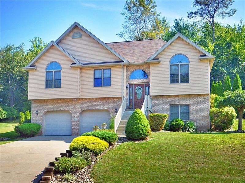 Beautiful curb appeal!