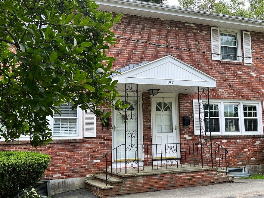 197A W Shore Dr unit A, Marblehead, MA 01945 - photo 1