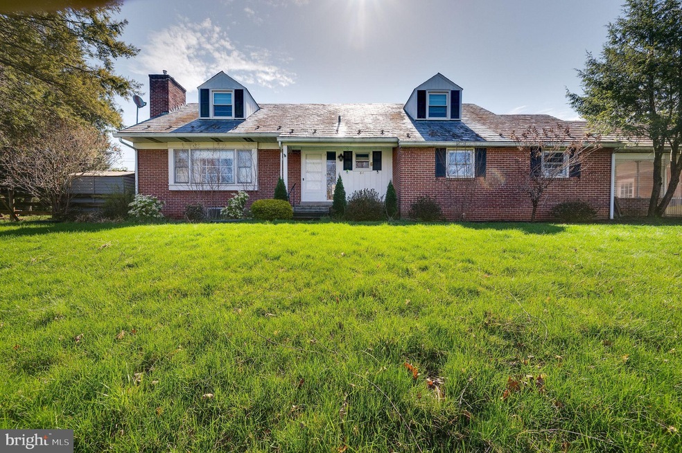 84 Museum Rd, Reading, PA 19607 - photo 1