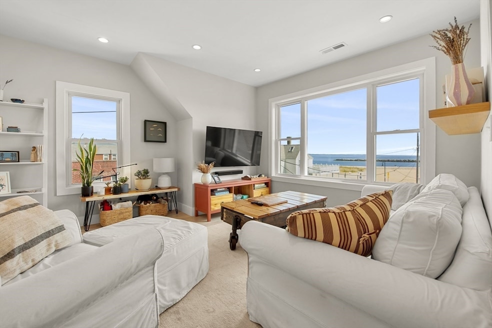 For Sale $670,000 • Co-Listing Agent