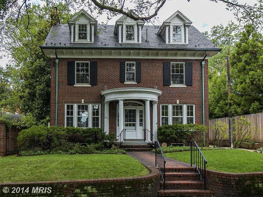 2912 32nd St NW, Washington, DC 20008 - photo 1