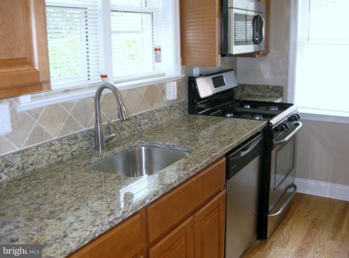 5512 Cedella Ave, Baltimore, MD 21206 - photo 1