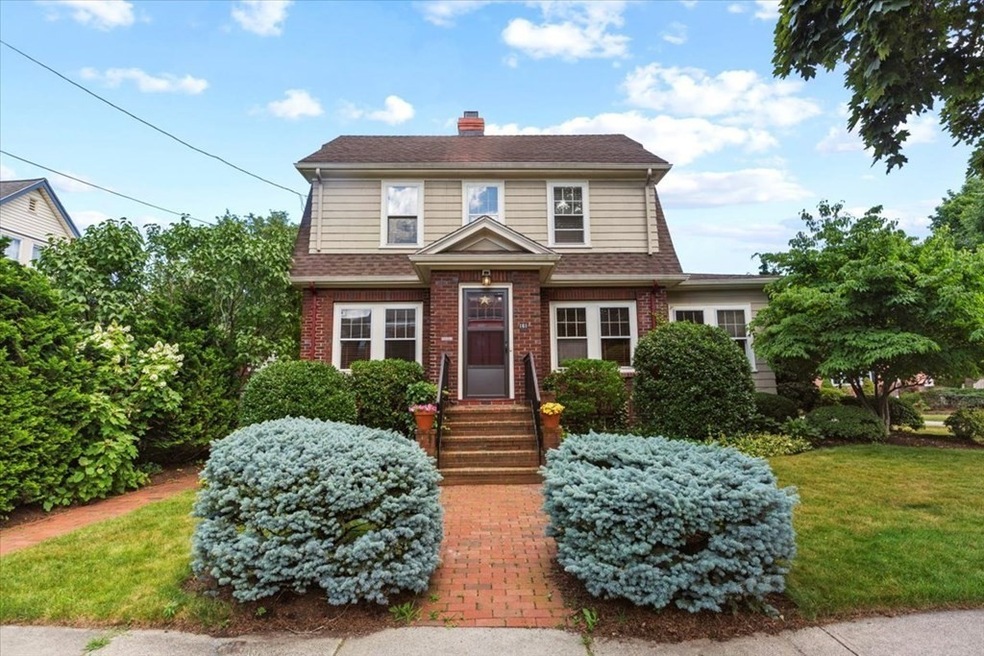 Sold $827,000 • Co-Listing Agent