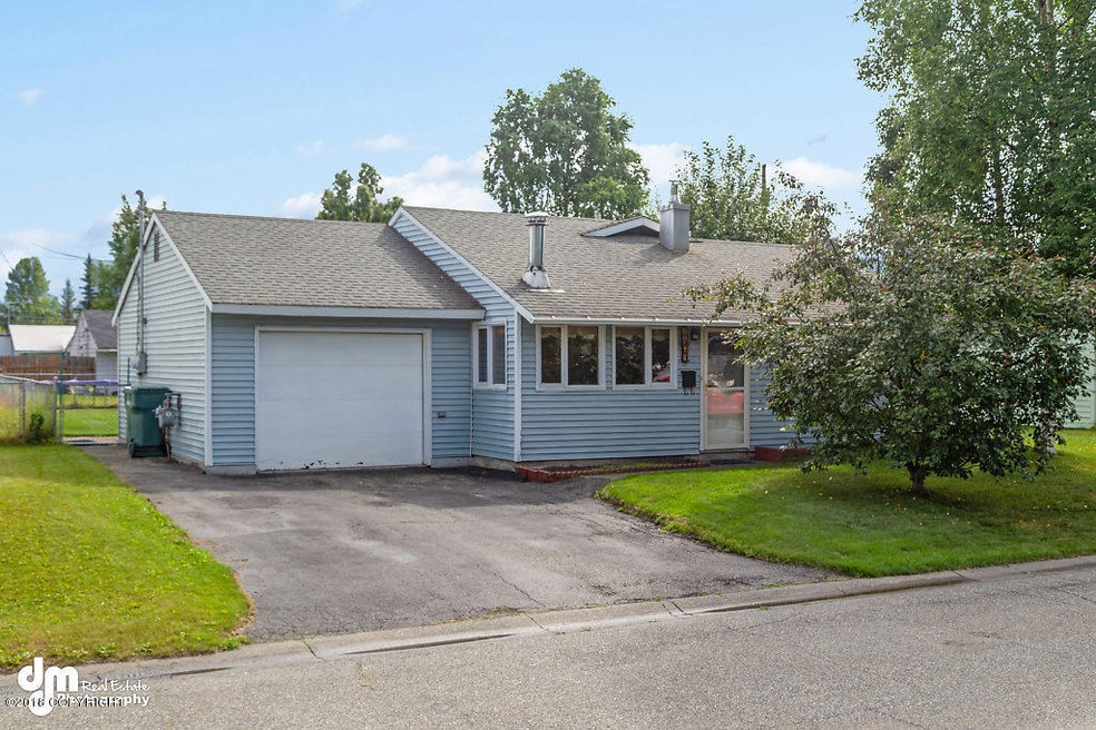 Exterior 6093-SMALL