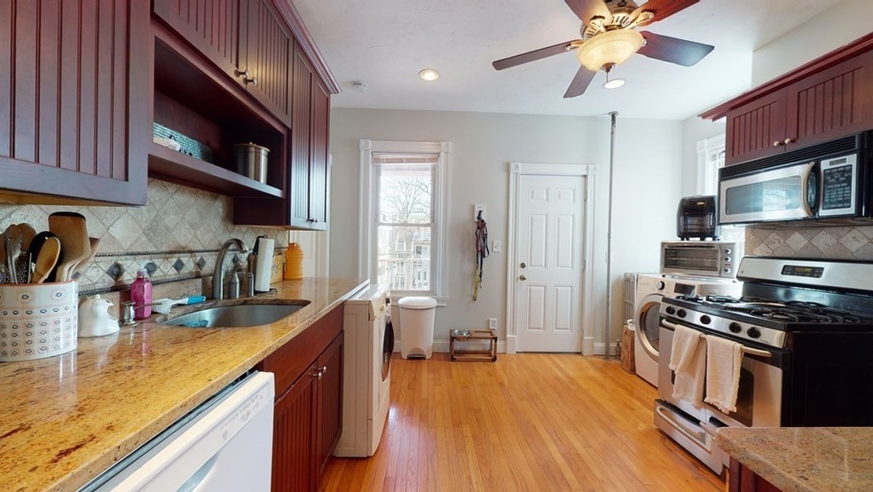 881 E 4th St unit 2, Boston, MA 02127 - photo 1