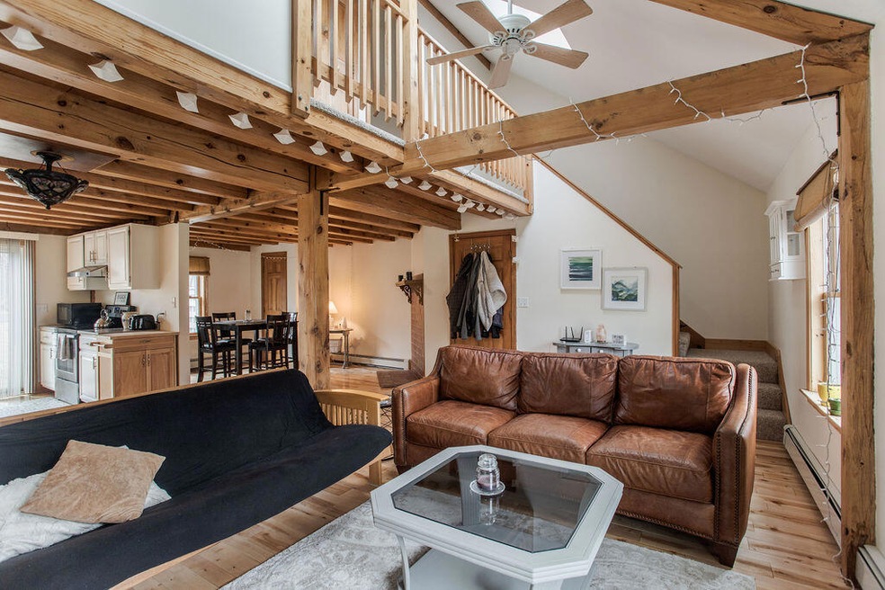 801 Us Route 1 unit C2, York, ME 03909 - photo 1