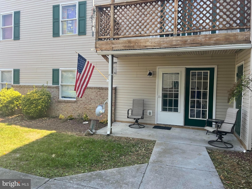 105 D-1 Hailey Ln, Strasburg, VA 22657 - photo 1