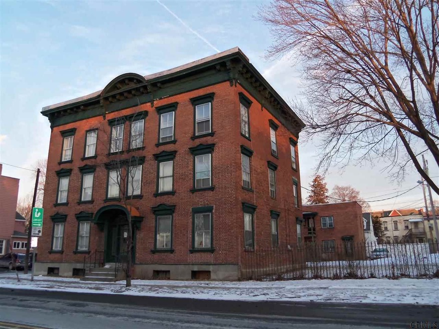 534 2nd Ave, Troy, NY 12182 - photo 1