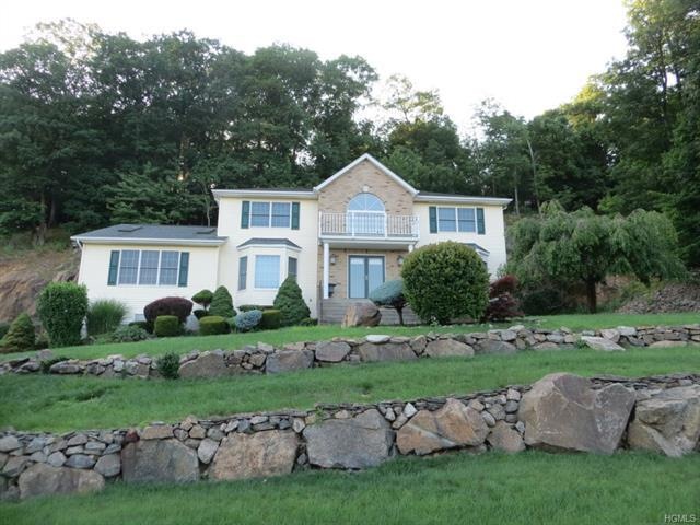 32 S Ridge Rd, Pomona, NY 10970 - photo 1