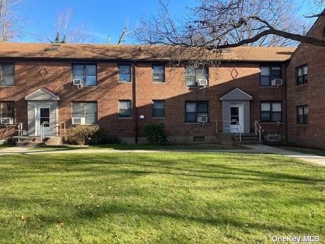 3631 170th St unit 11, Flushing, NY 11358 - photo 1