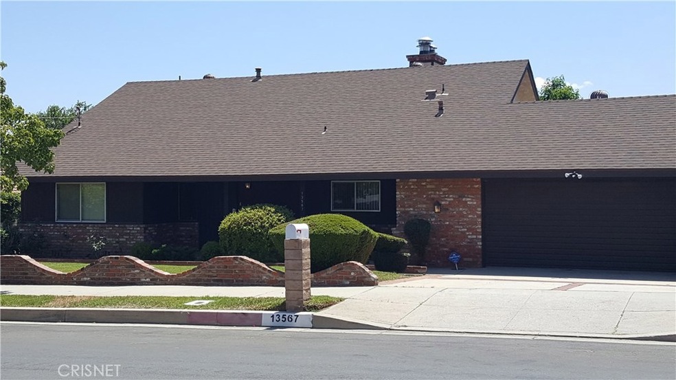13567 Borden Ave, Sylmar, CA 91342 - photo 1