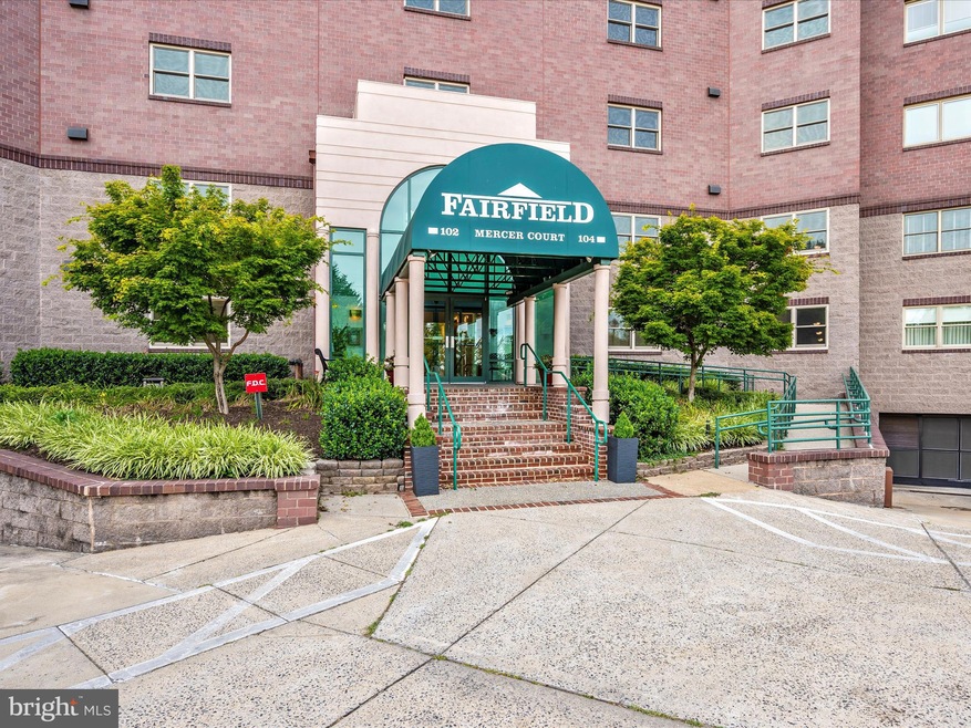 102 Mercer Ct unit 22 1A, Frederick, MD 21701 - photo 1