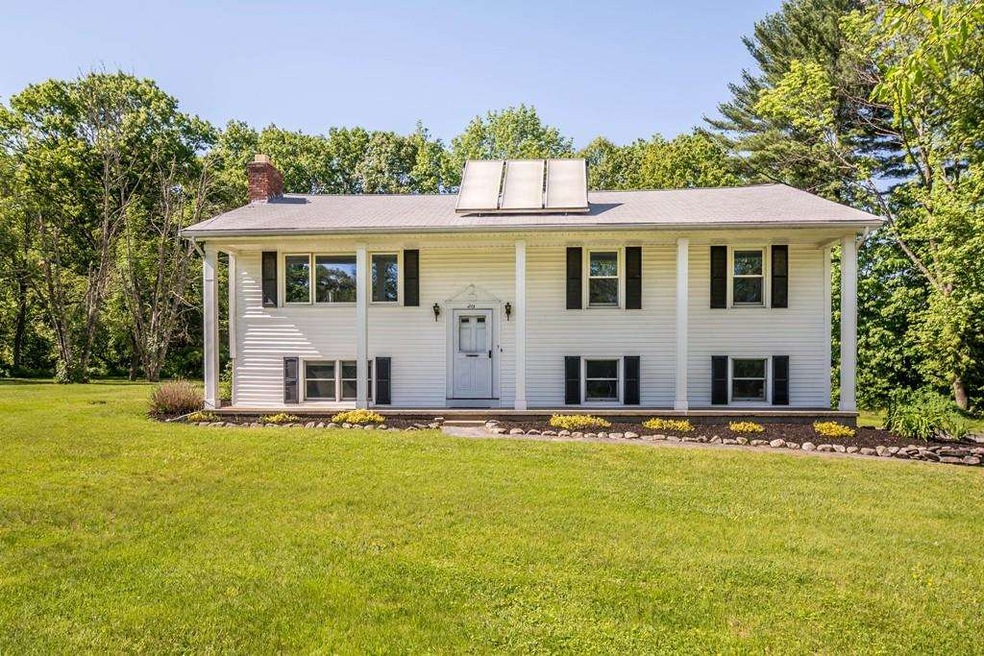 215 Spring Rd, Dracut, MA 01826 - photo 1