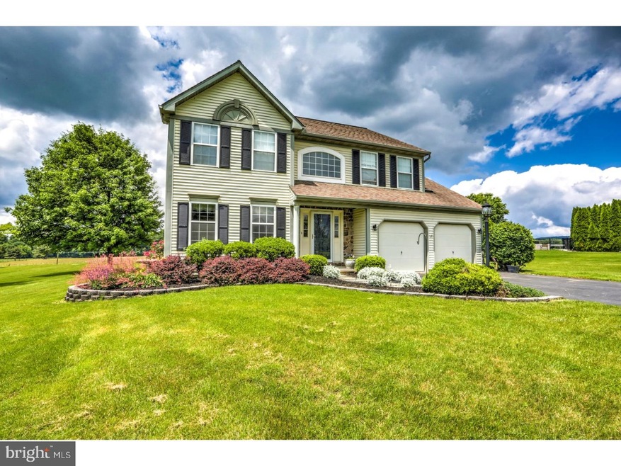 53 Diane Dr, Honey Brook, PA 19344 - photo 1