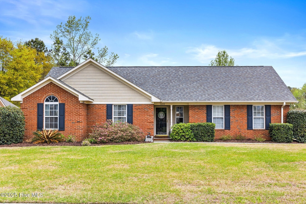 Sold $385,000