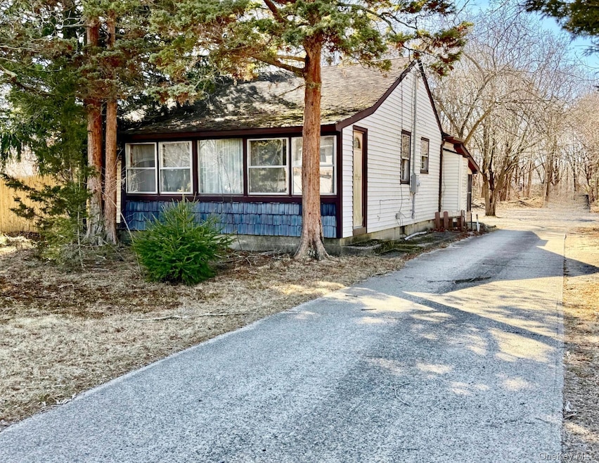 454 Terryville Rd, Port Jefferson Station, NY 11776 - photo 1