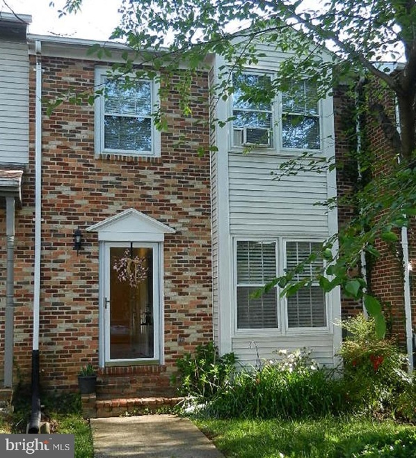 119 7 E Main St, Purcellville, VA 20132 - photo 1