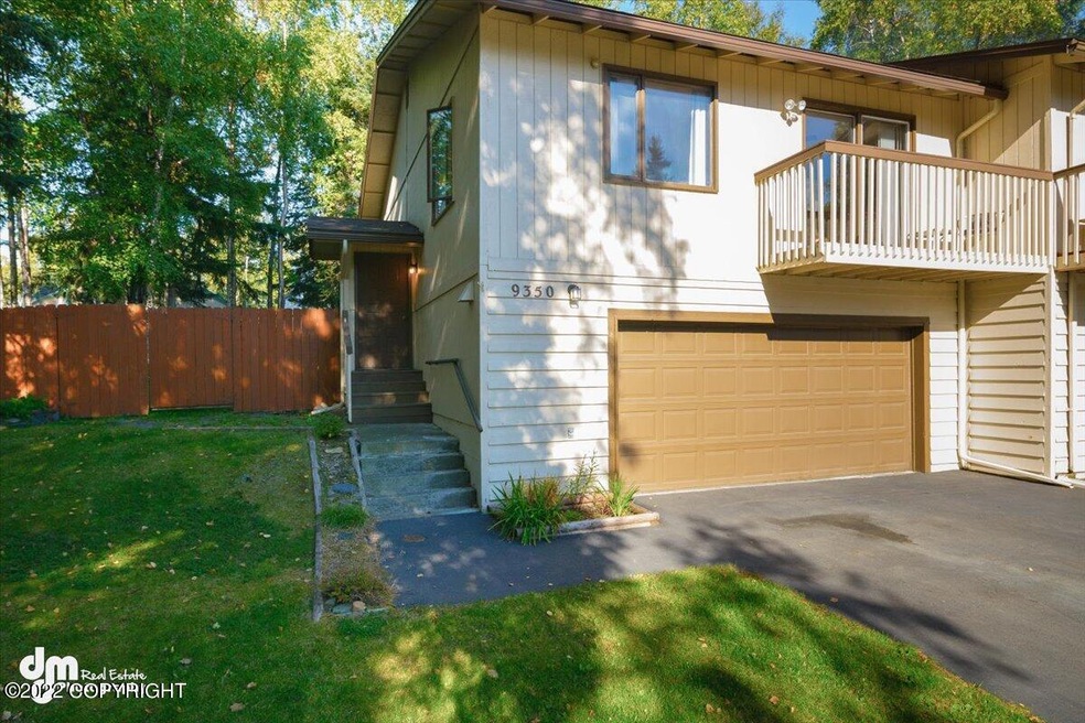 02-Exterior Front_ELI4715