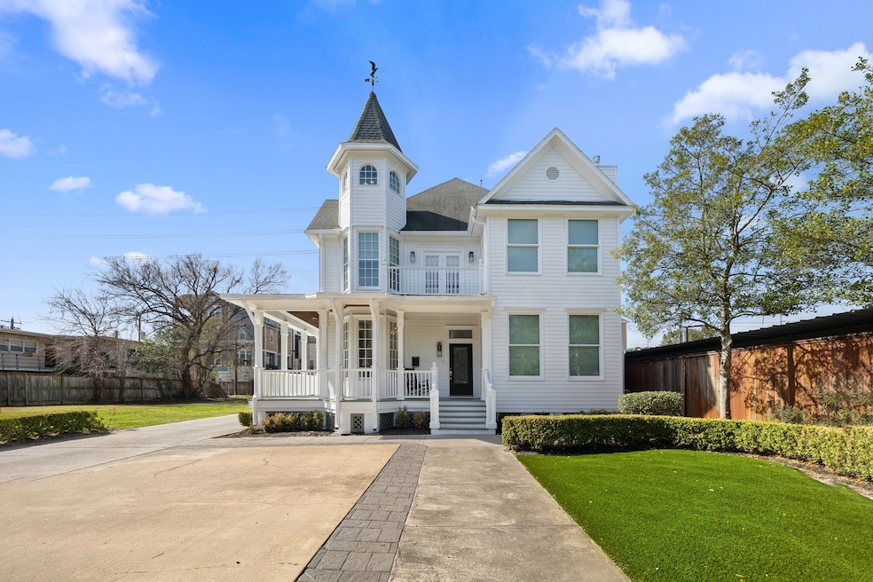 If you've been looking for a showstopper property