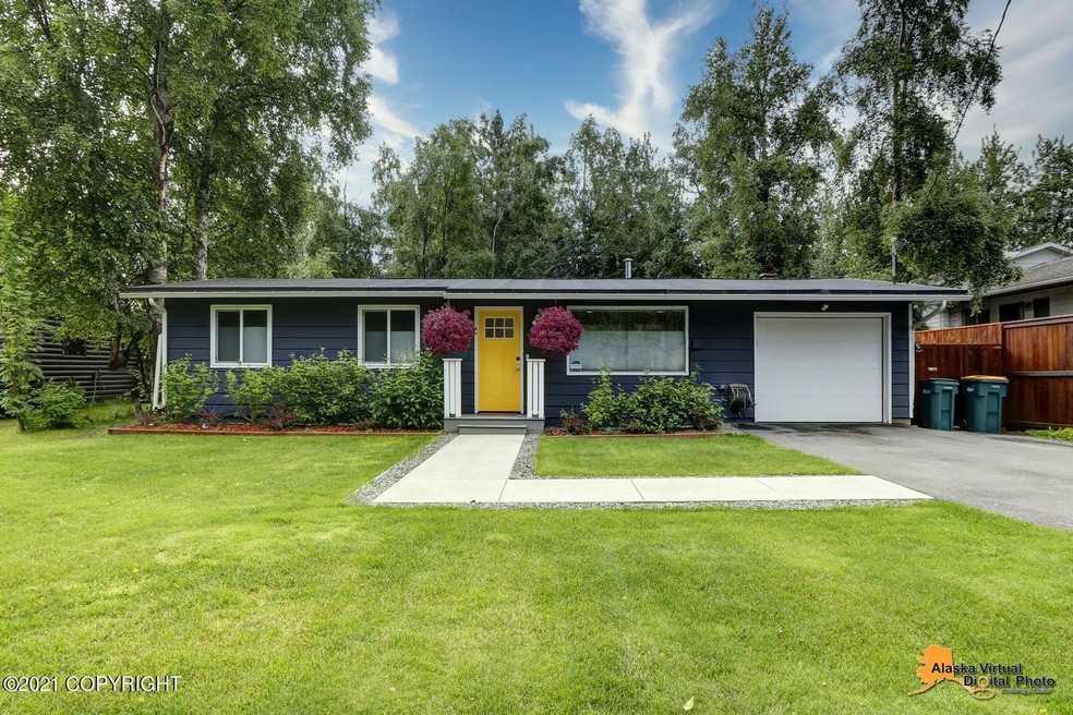 2102 Roosevelt Drive