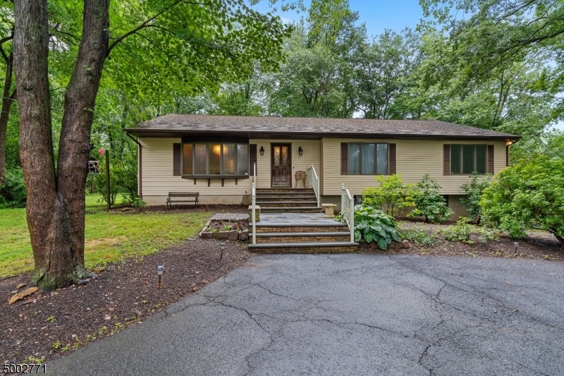 205 Summit Ave, Gillette, NJ 07933 - photo 1