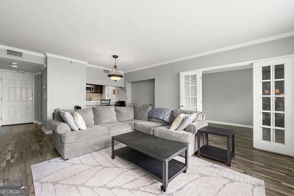 The Villa at Buckhead Heights unit 801, Atlanta, GA 30326 - photo 1