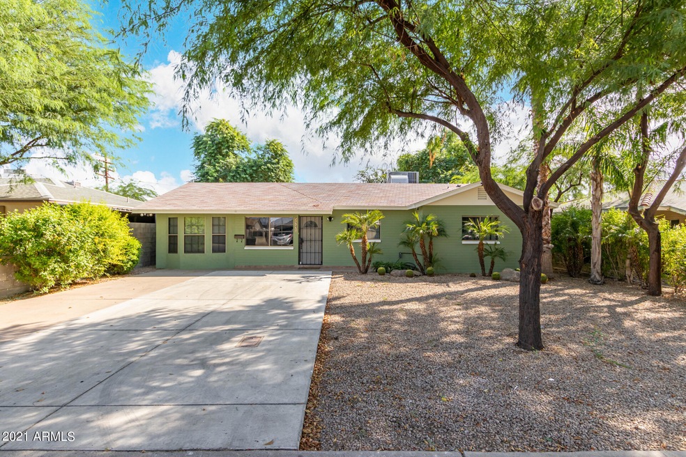 5941 W Stella Ln, Glendale, AZ 85301 - photo 1