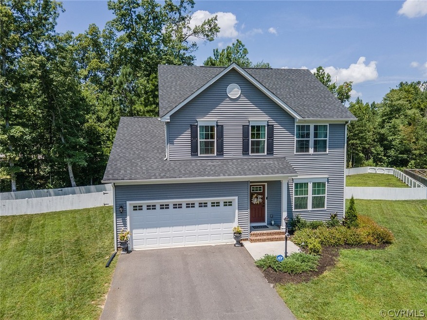 Gorgeous low maintenance home on a cul-de-sac lot