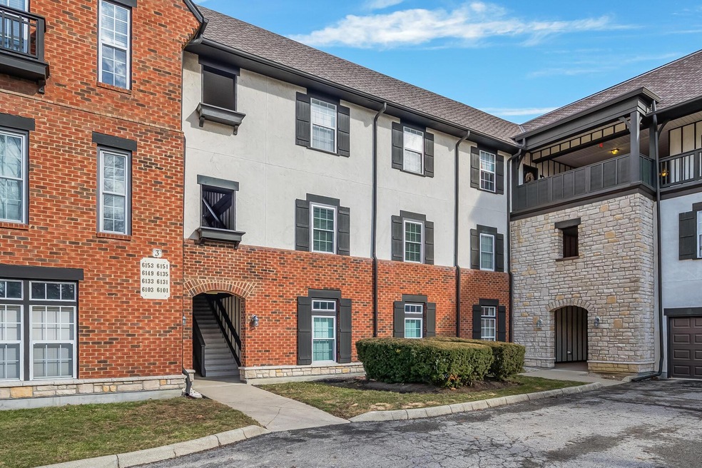 1-web-or-mls-6135 Craughwell Ln-101