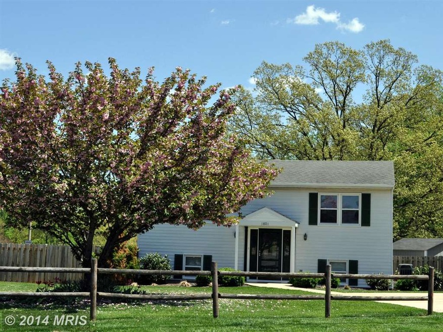 1801 Putty Hill Ave, Parkville, MD 21234 - photo 1