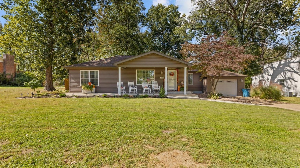 811 Taylor Ave, Farmington, MO 63640 - photo 1