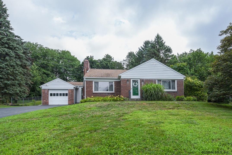 139 Shaker Rd, Albany, NY 12211 - photo 1