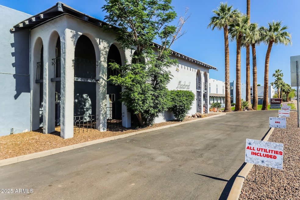 6320 N 16th St unit 202, Phoenix, AZ 85016 - photo 1