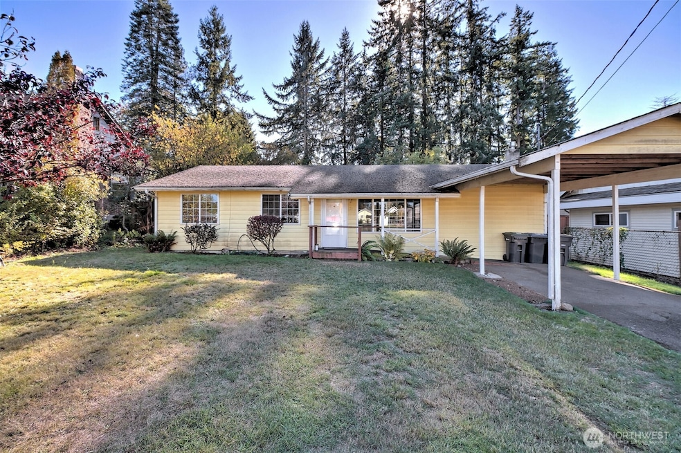 1017 Cascade Ave, Shelton, WA 98584 - photo 1