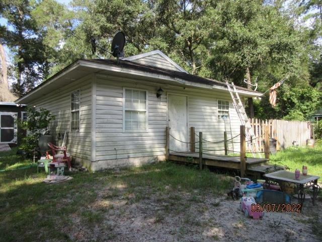 26 Deloriss Dr, Crawfordville, FL 32327 - photo 1