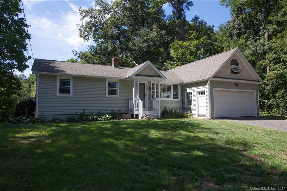 21 Sequassen Rd, Farmington, CT 06032 - photo 1