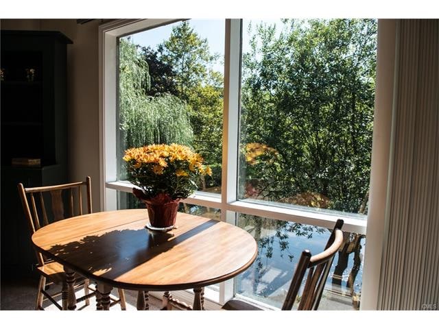 70 Gillies Ln unit 70, Norwalk, CT 06854 - photo 1