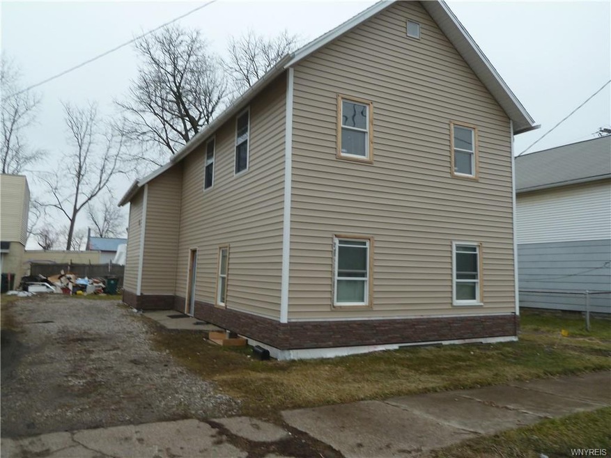 20 Felton St, North Tonawanda, NY 14120 - photo 1