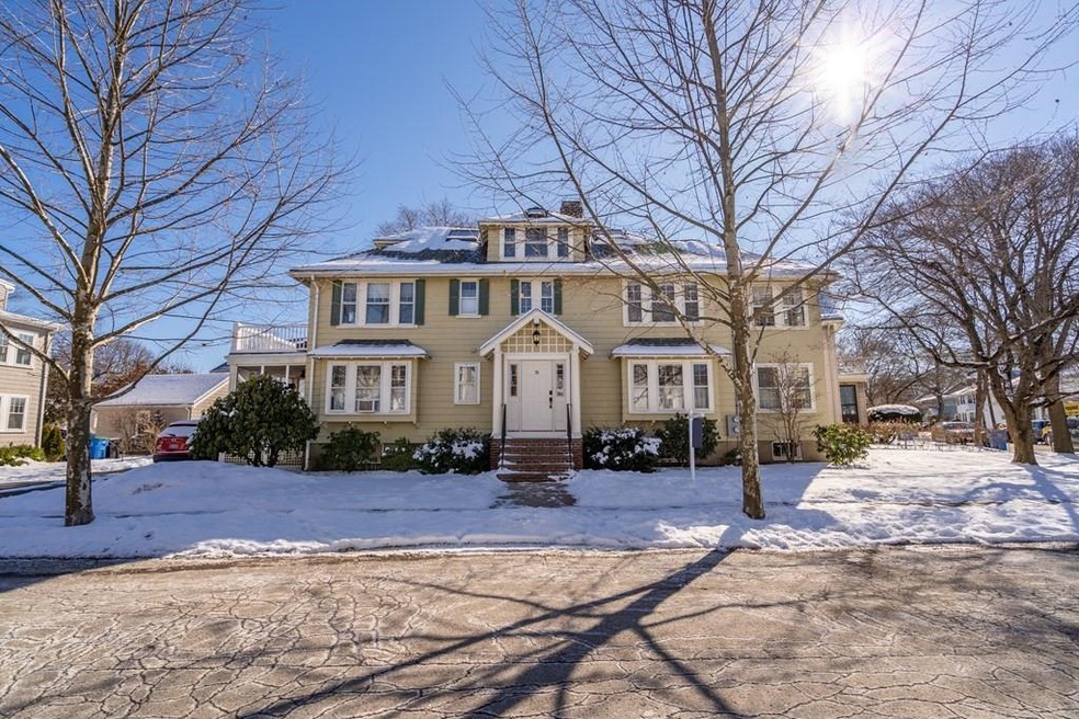 76 Elm St unit 2, Belmont, MA 02478 - photo 1