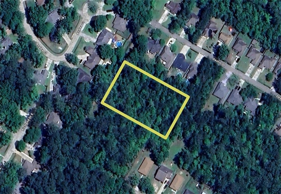 0 Lots 8 10 12 14 16 18 Sq 229 unit 2491194, Mandeville, LA 70448 - photo 1