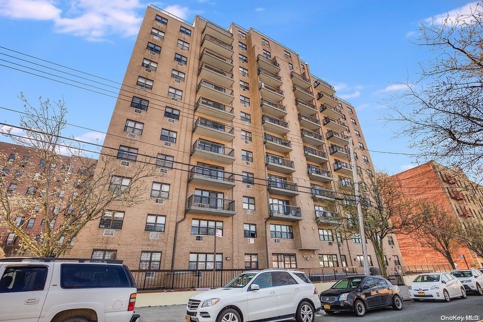 147-20 35th Ave unit 12G, Flushing, NY 11354 - photo 1